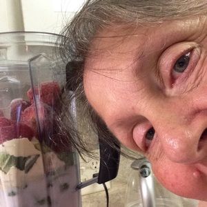 Meet your Posher, Gloria